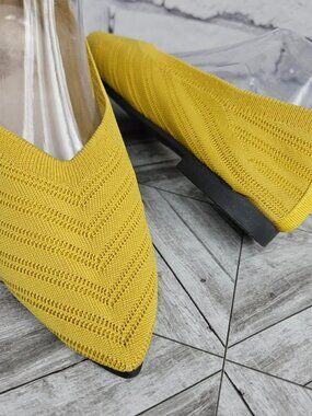 Yellow Knit Pointed Toe Ballet Flats Womens 10 Stylish Comfortable Textile